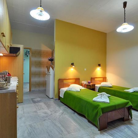 Hotel Smaragdi Apartments Vissa Room photo